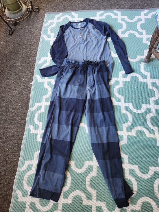 Izod Other - Izod Two-Tone Navy and Light Blue Henley Pajama Set